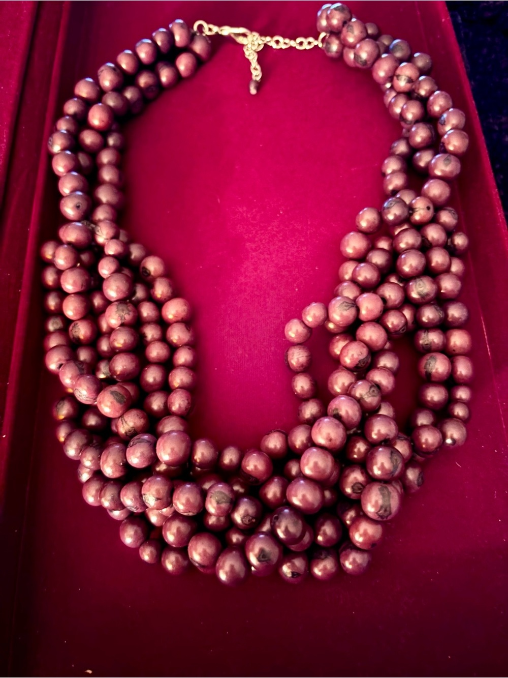 New Gorgeous Monies Multi-Strand Wine Pearl Necklace snd Earrings